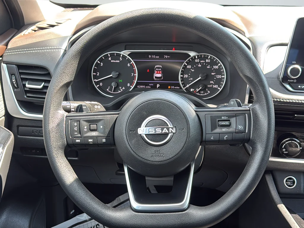 Used 2023 Gray Nissan S image 34