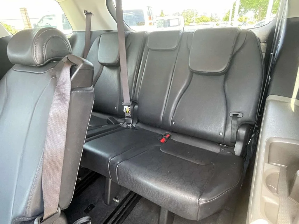 Used 2025 Gray Kia LXS image 10