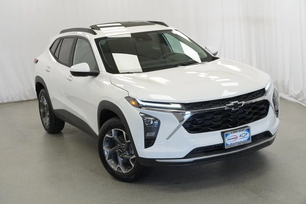 2026 Chevrolet Trax LT - Photo 4