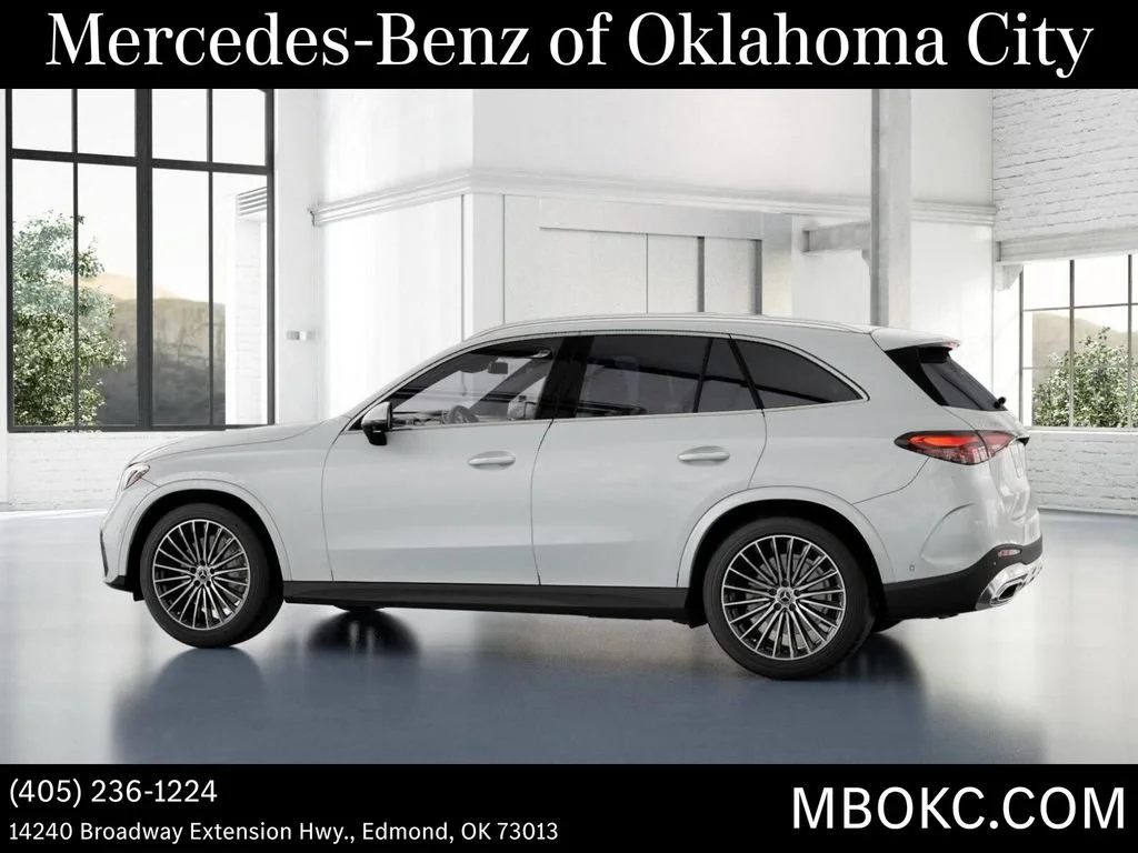 New 2026 MANUFAKTUR Moonlight White Metallic Mercedes-Benz GLC 300 image 77