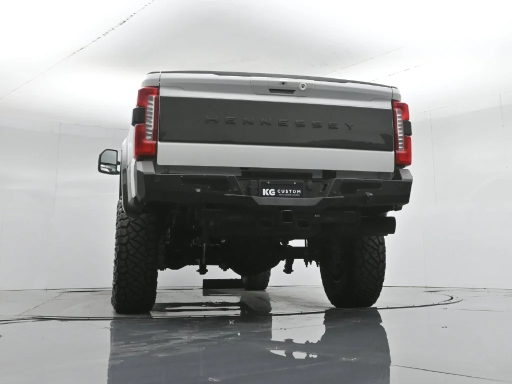 New 2026 Star White Metallic Tri-Coat Ford Lariat image 53