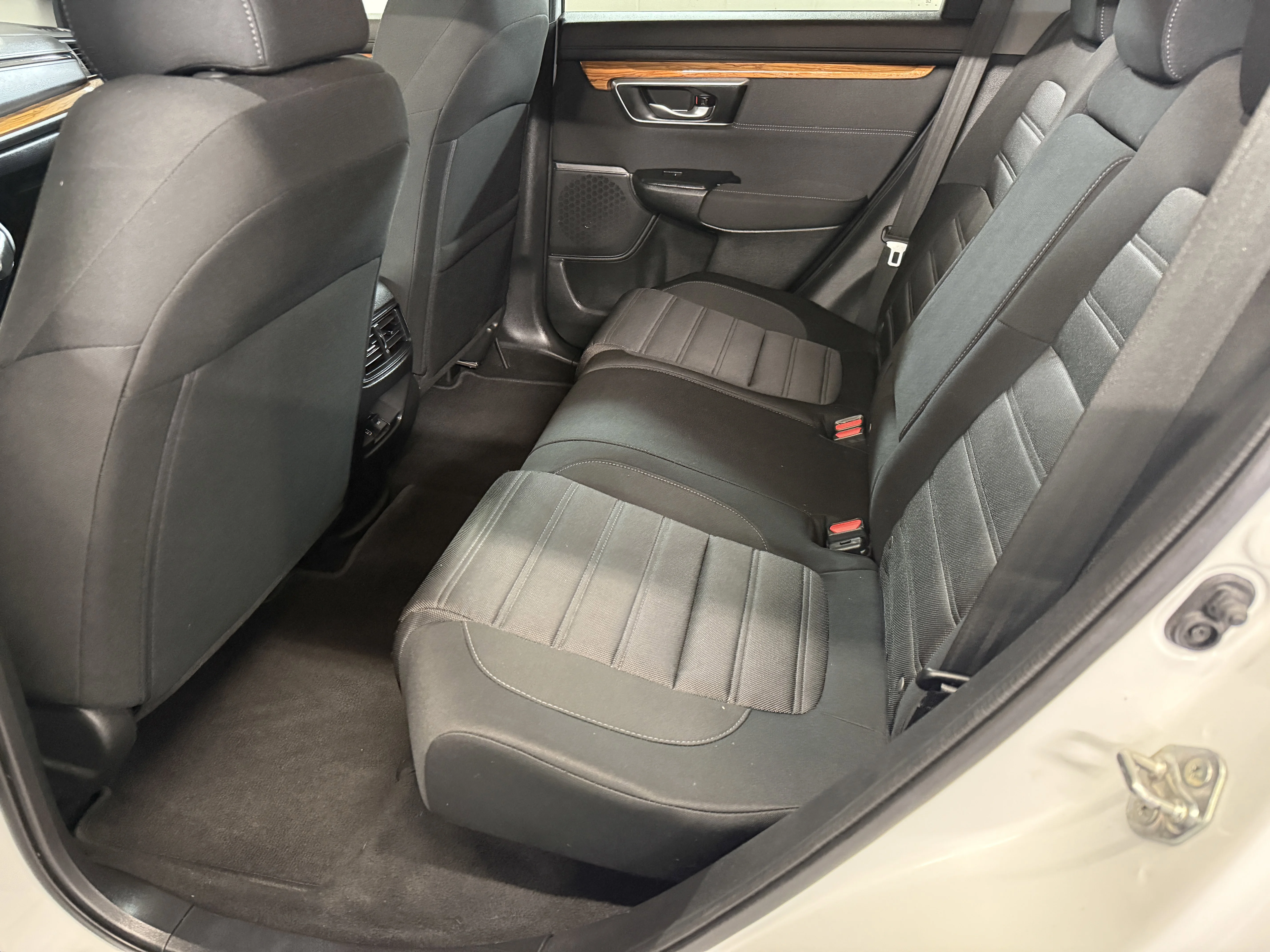 Certified Used 2019 Platinum White Pearl Honda EX image 19