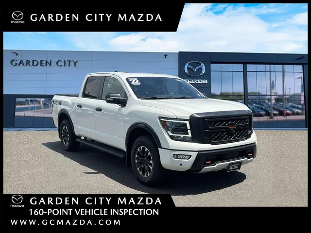 2022 Nissan TITAN Crew Cab PRO-4X 4x4