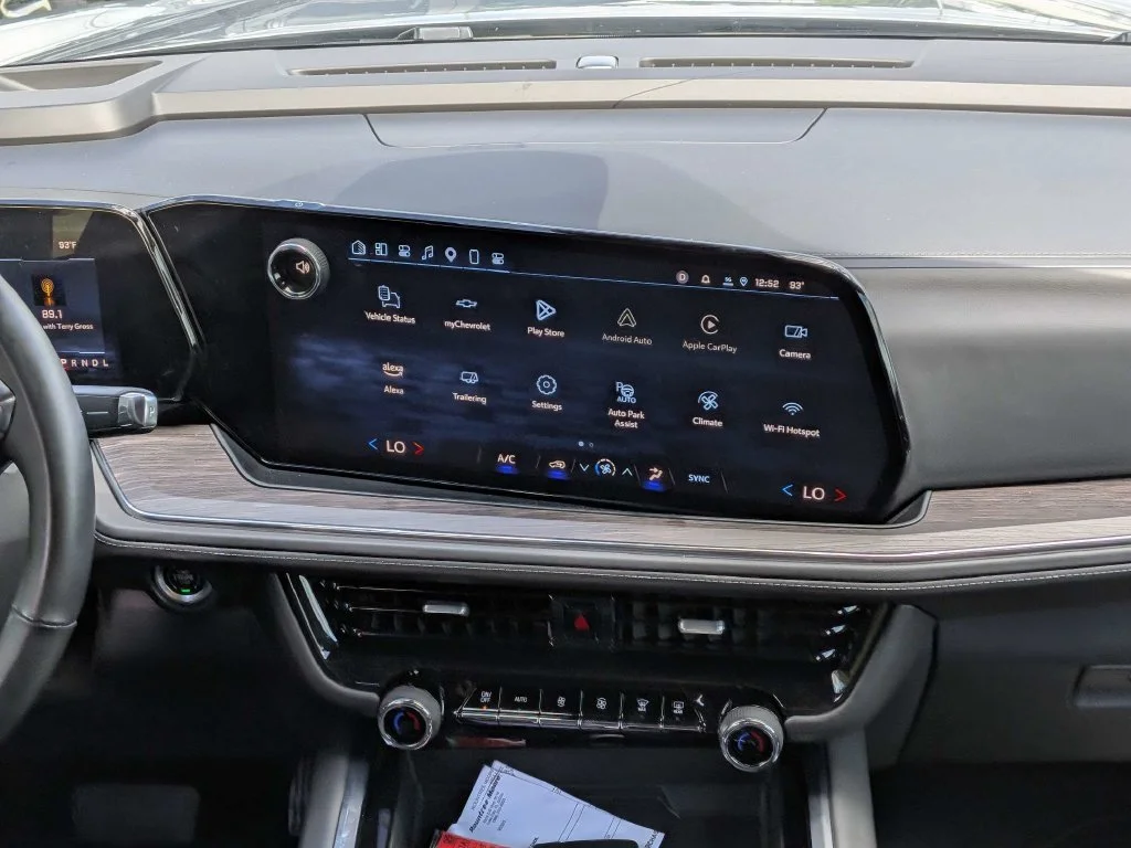 Used 2025 Gray Chevrolet LS image 18