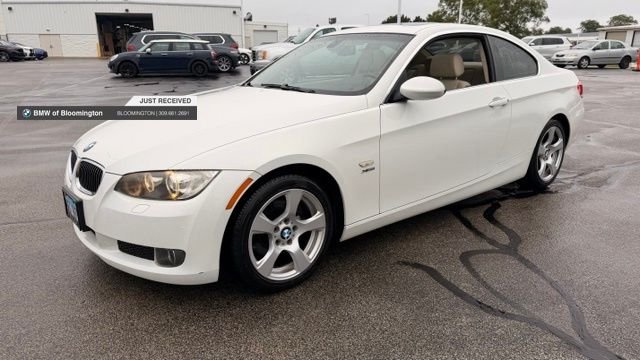 Used 2009 Alpine White BMW 328i xDrive image 2