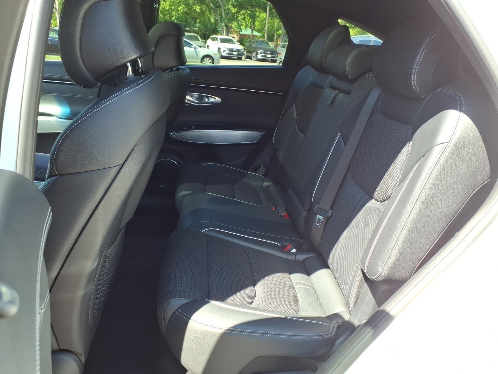 Used 2023 Alta White Genesis 2.5T image 16