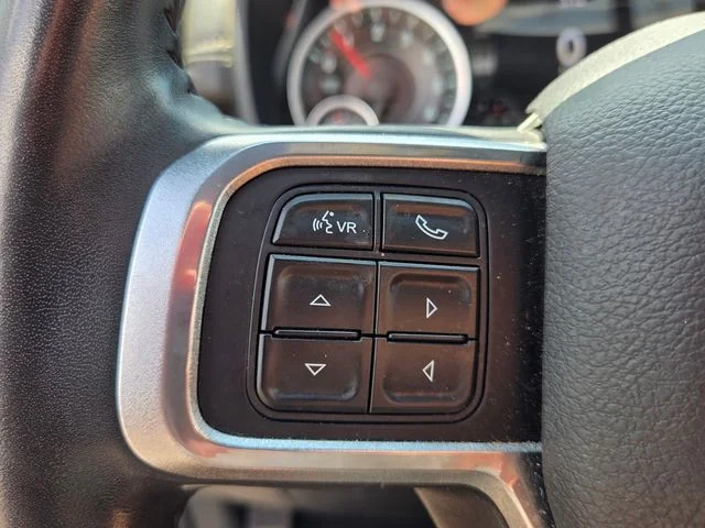 Used 2022 White Ram Laramie image 27
