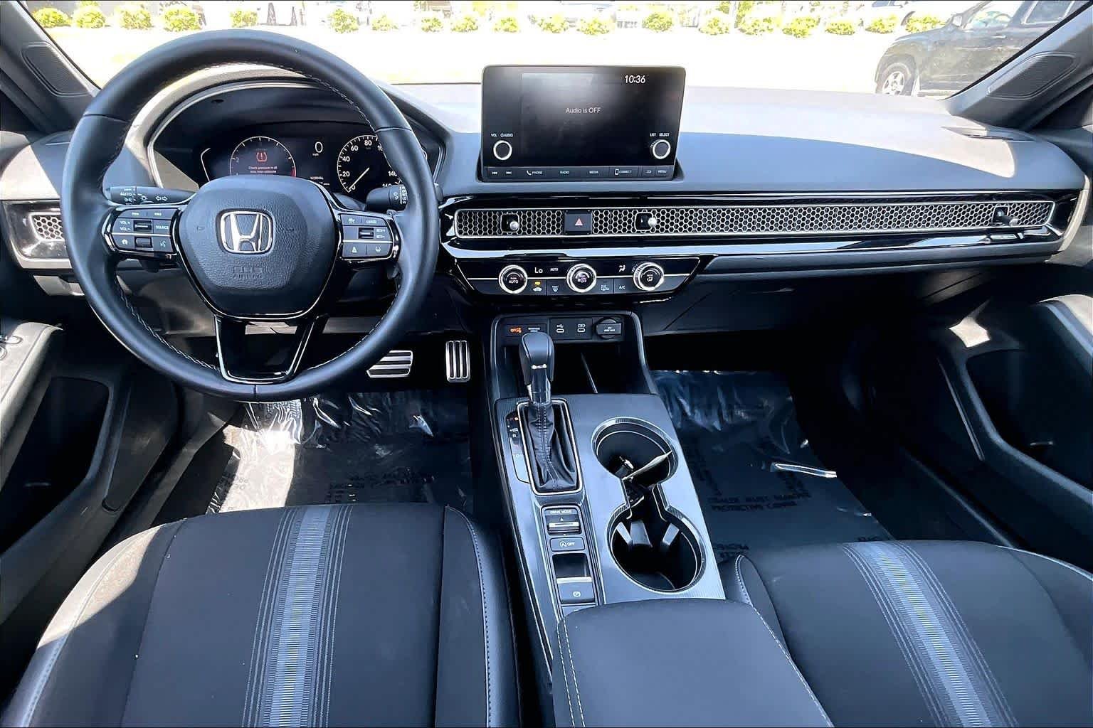 Used 2025 Solar Silver Metallic Honda Sport image 15