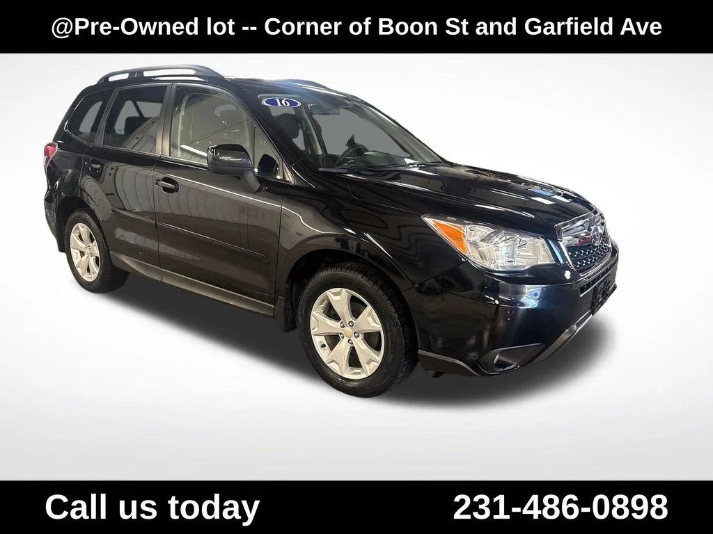 Used 2016 Black Subaru 2.5i Premium image 7