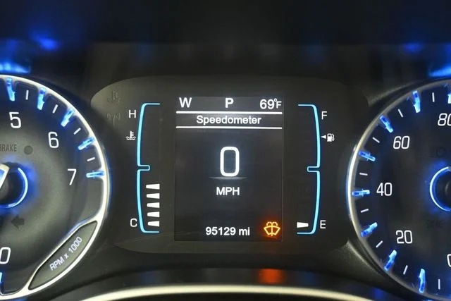 Used 2017 Blue Chrysler Touring image 27