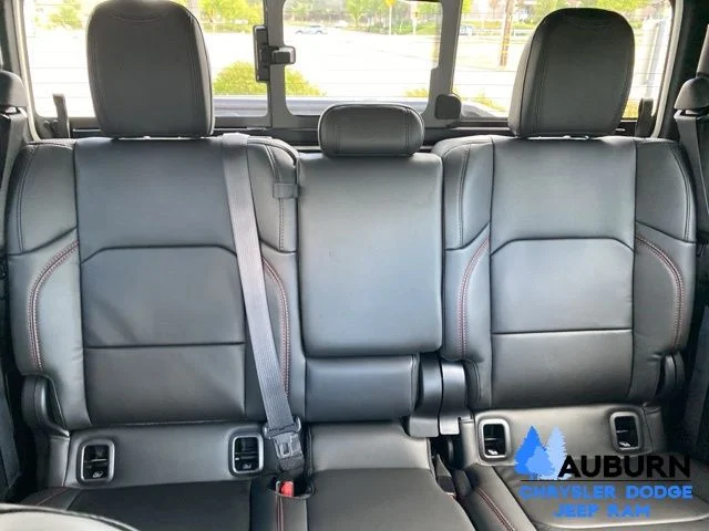 New 2026 Bright White Clearcoat Jeep Rubicon image 17
