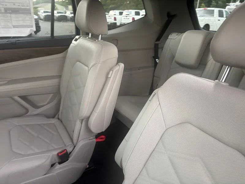New 2026 Blue Volkswagen 2.0T SE w/Technology image 13