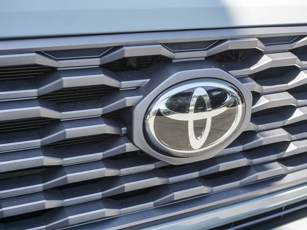 Used 2022  Toyota TRD Off-Road image 11