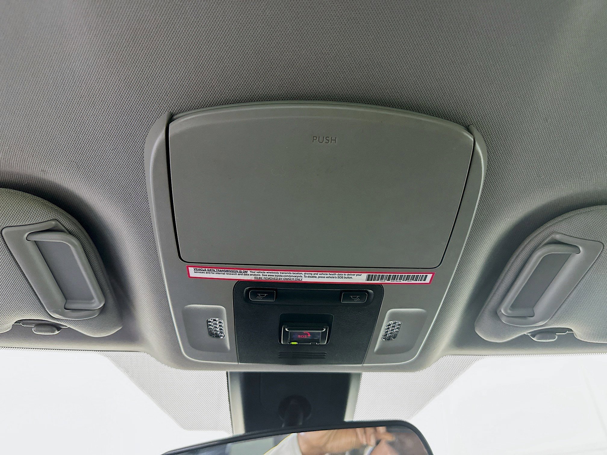 Used 2023 Ice Toyota SE image 17
