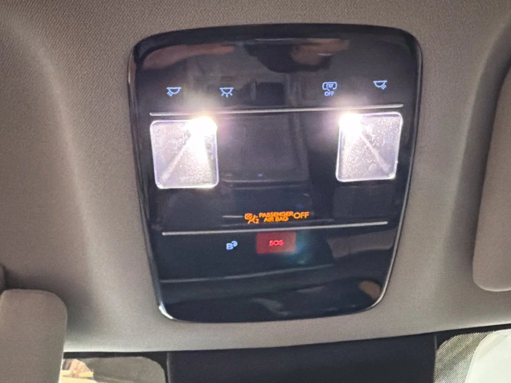 Used 2026 Serenity White Hyundai SEL image 32