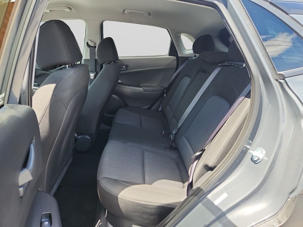 Used 2023 Gray Hyundai SEL image 16