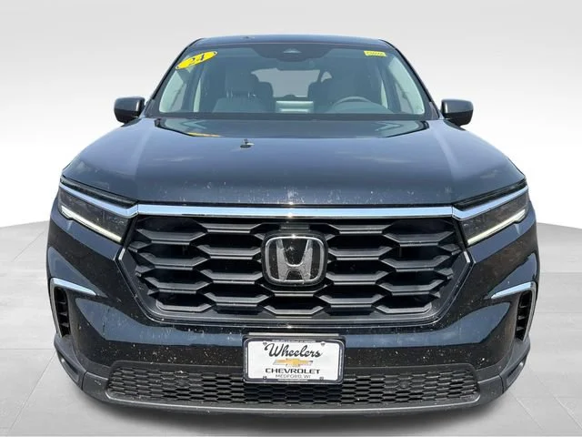 Used 2024 Black Honda LX image 10