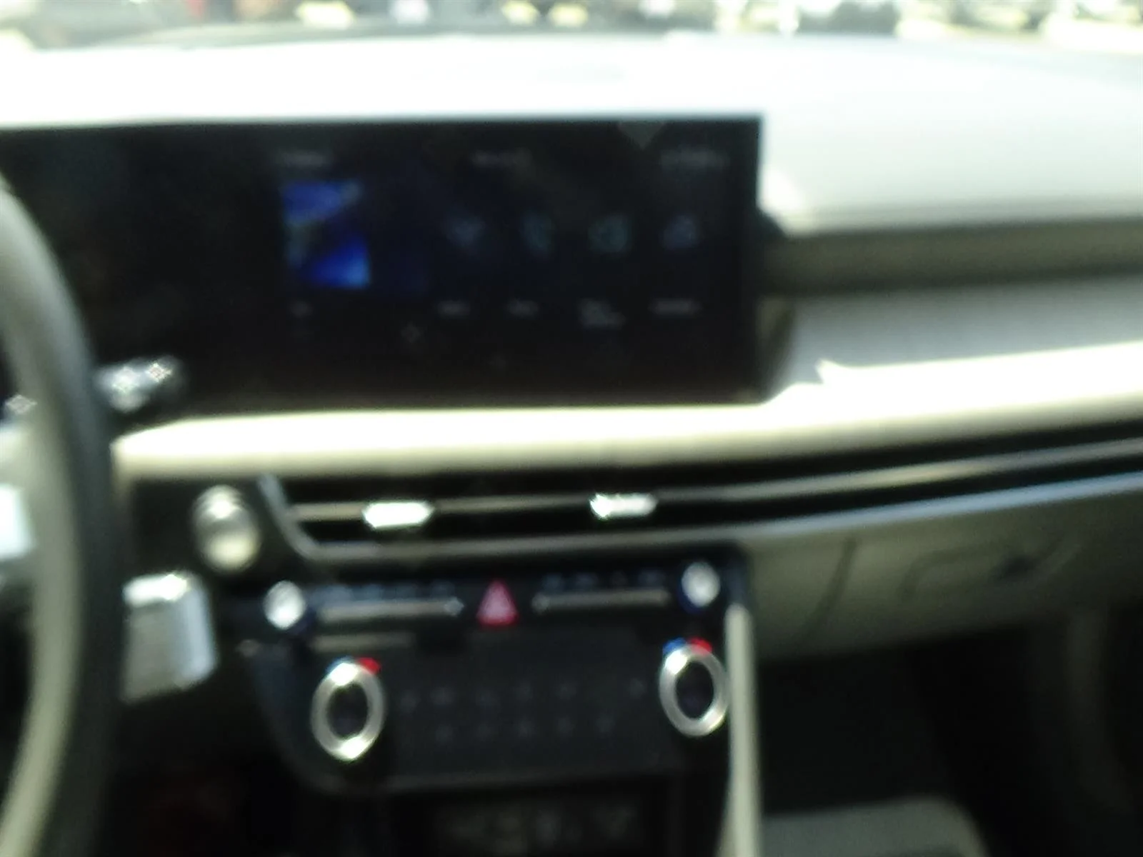 Used 2025 Aero Silver Metallic (t4a) Hyundai SEL image 23