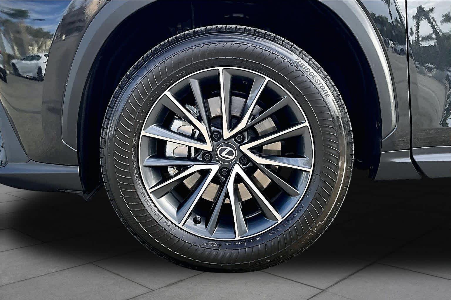 Used 2024 Caviar Lexus  image 9