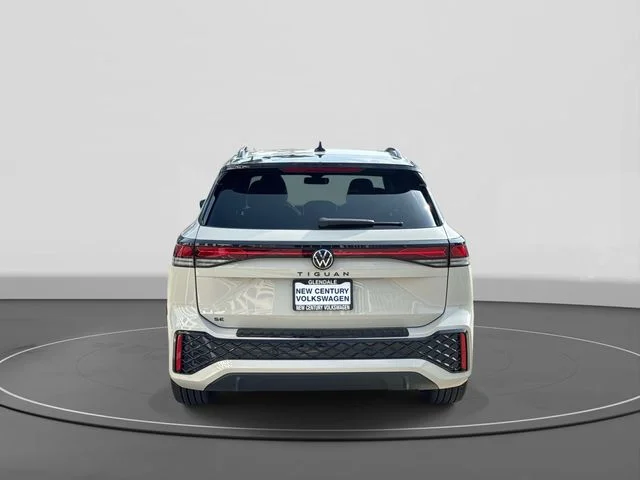 2026 Volkswagen Tiguan photo 4