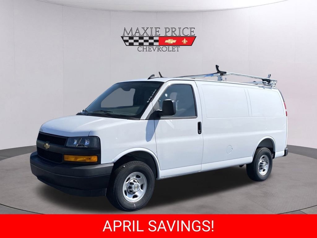 2025 Chevrolet Express Cargo Work Van - Photo 8