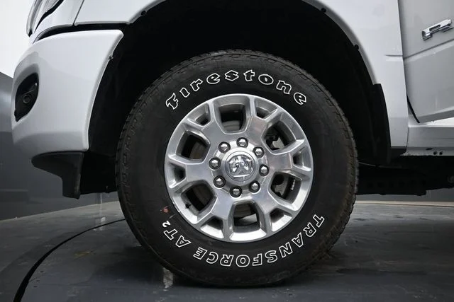 Used 2024 White Ram Laramie image 34