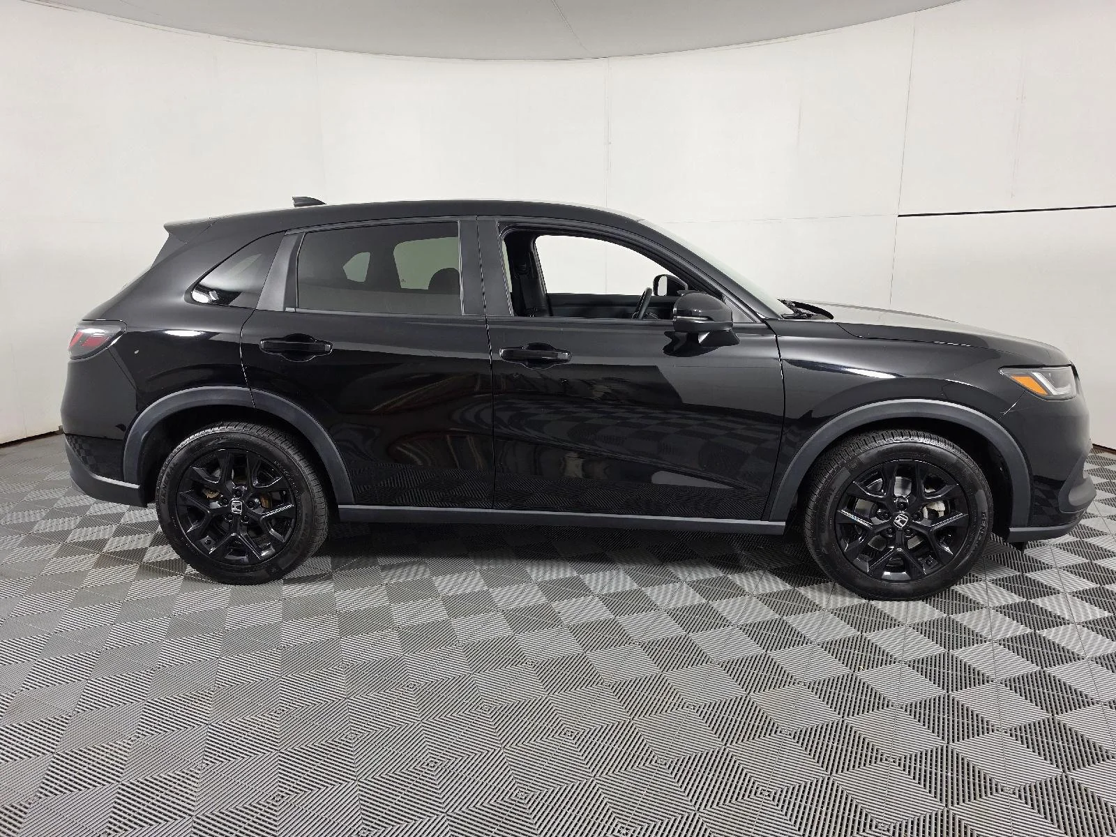 Used 2024 Crystal Black Pearl Honda Sport image 11
