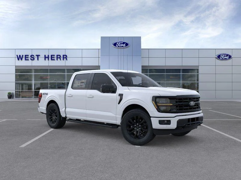 New 2026 Oxford White Ford XLT image 7