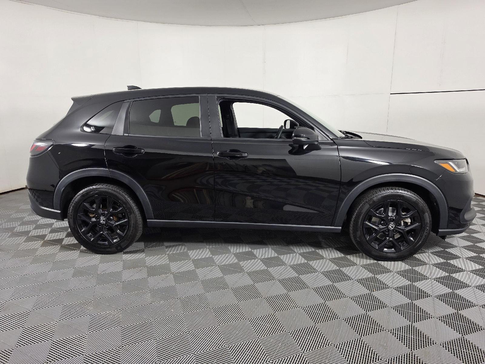 Used 2024 Crystal Black Pearl Honda Sport image 11