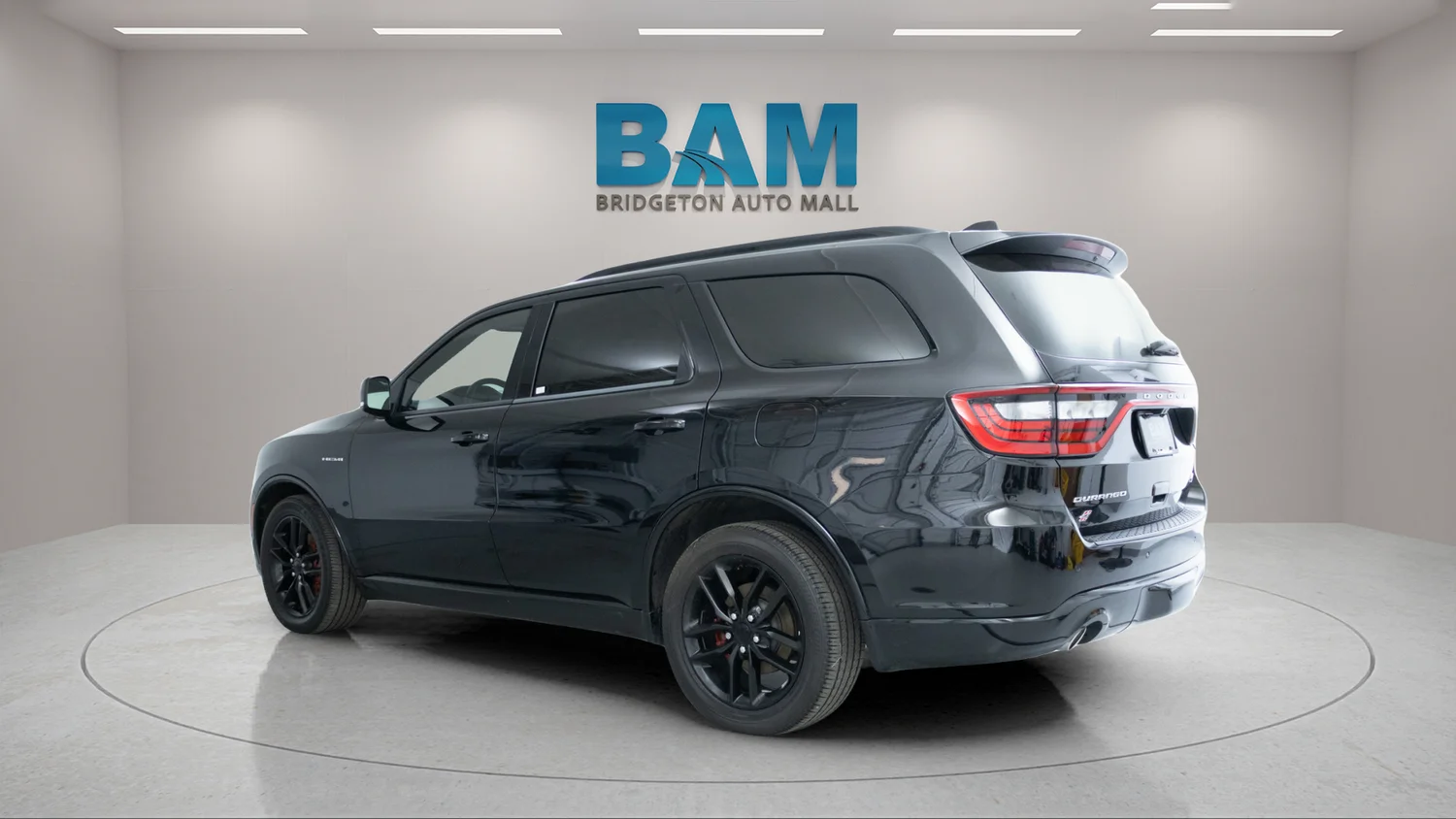 Certified Used 2023 Black Dodge R/T Premium image 5