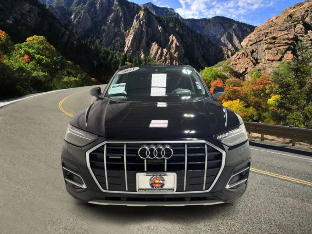 Used 2021 Black Audi 45 Prestige image 3