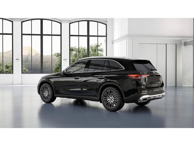 New 2026 Black Mercedes-Benz GLC 300 image 30