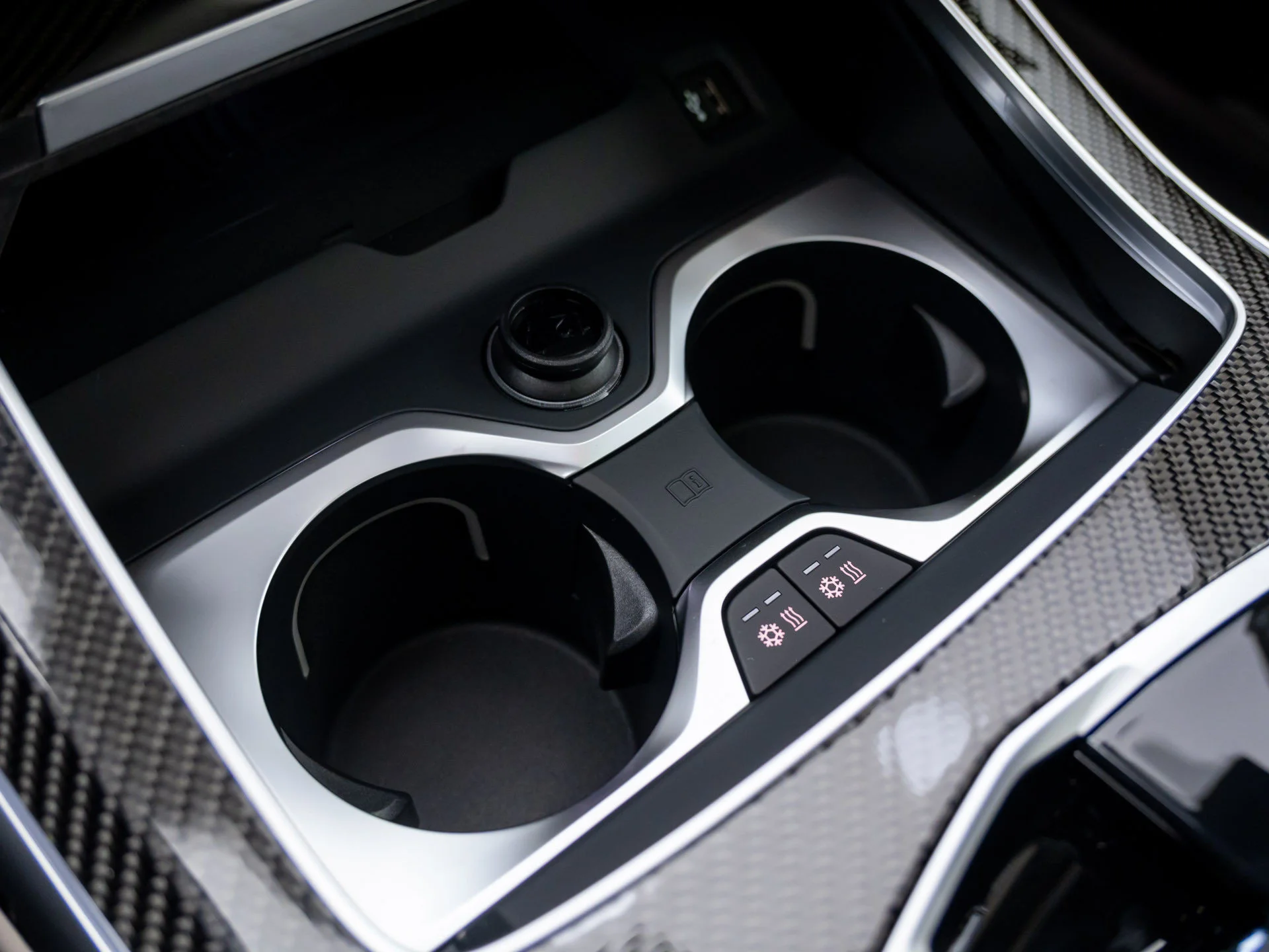 New 2027 Gray BMW M60i image 23