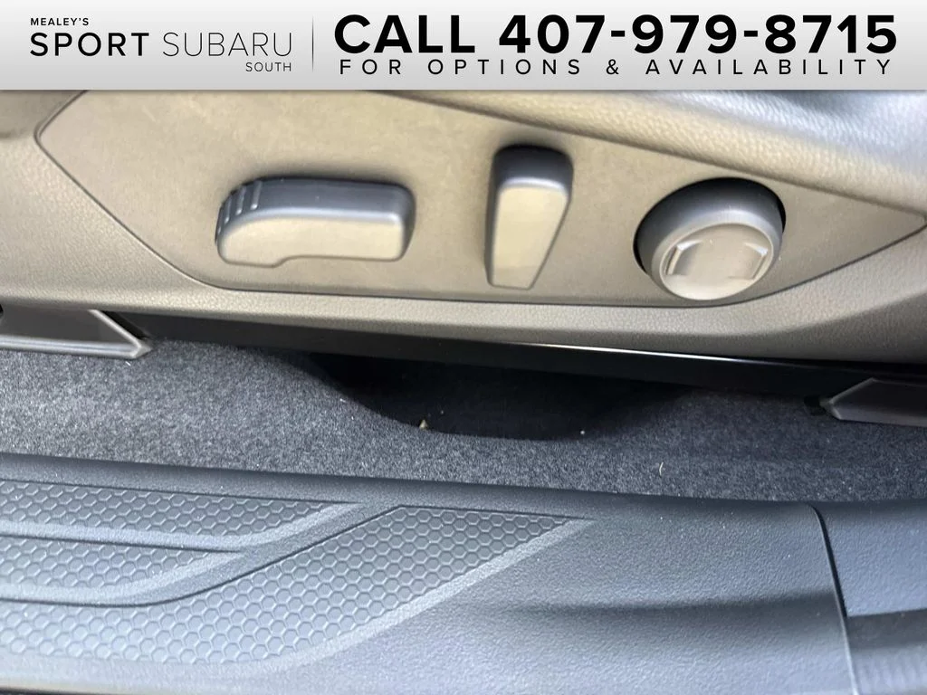 New 2026 DEEP EMERALD GREEN PEARL Subaru Limited image 28