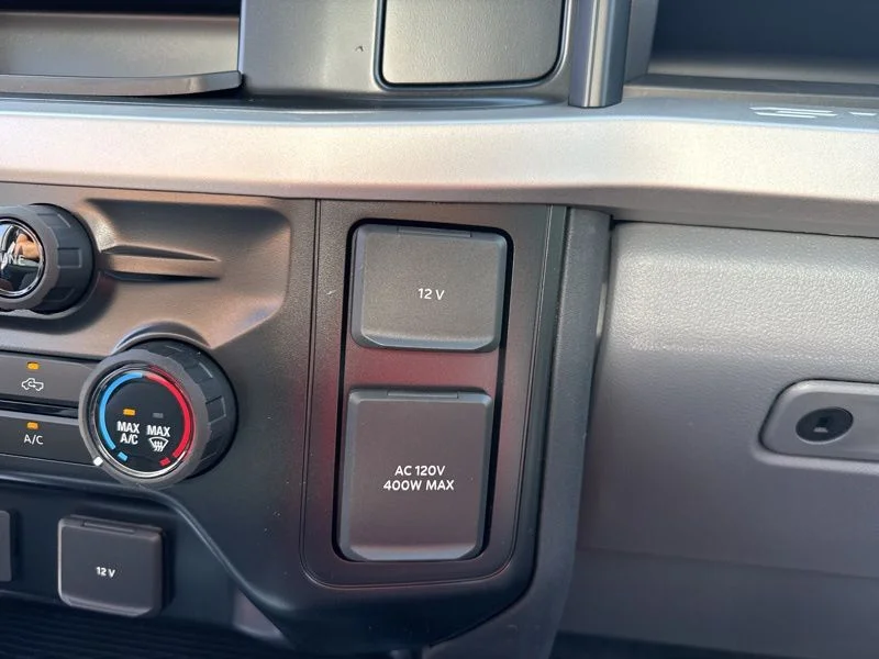 2025 Ford F-550 Super Duty Chassis Cab XL - Photo 27