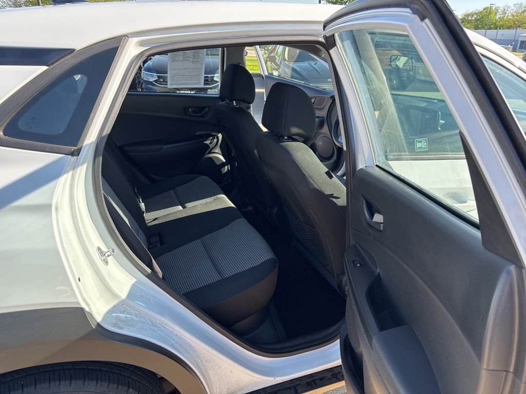 2020 Hyundai Kona SE - Photo 32