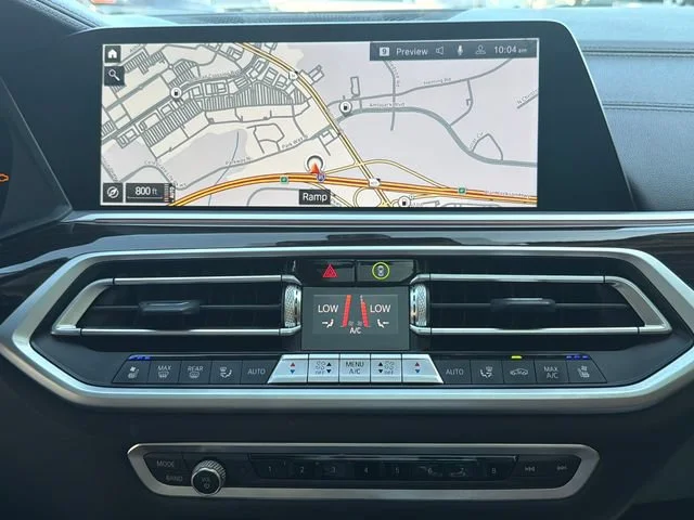 Used 2021 Gray BMW xDrive40i image 29