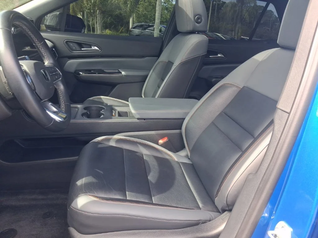 Used 2024  Honda Touring image 22