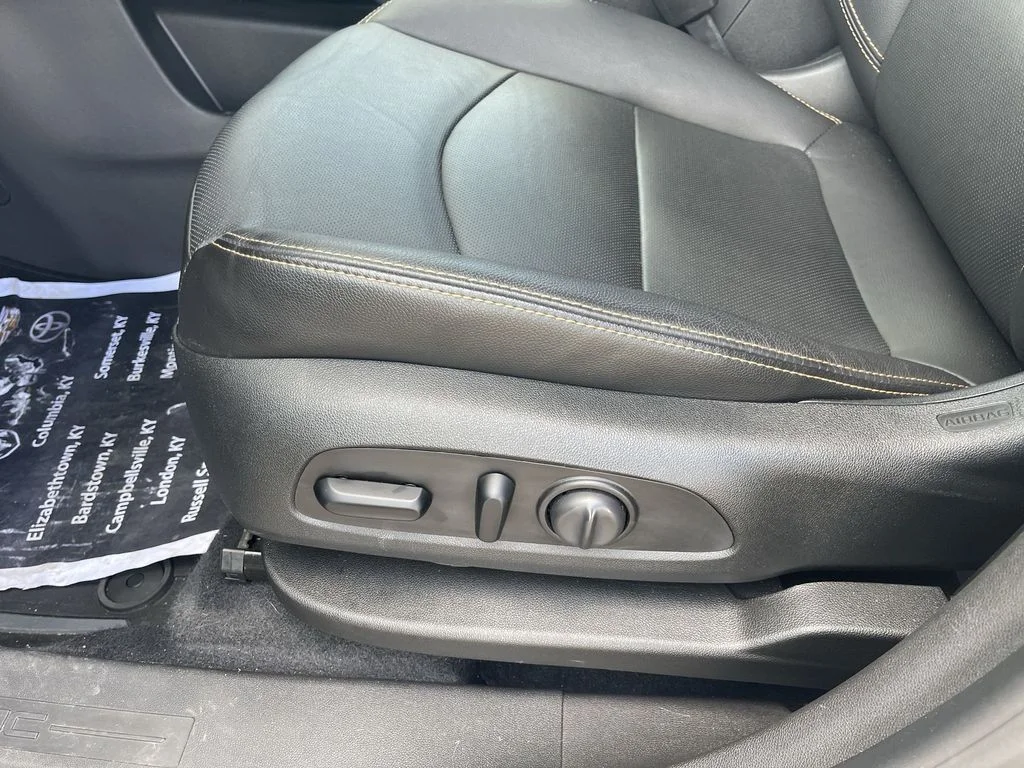 Used 2021 Blue GMC SLT image 12
