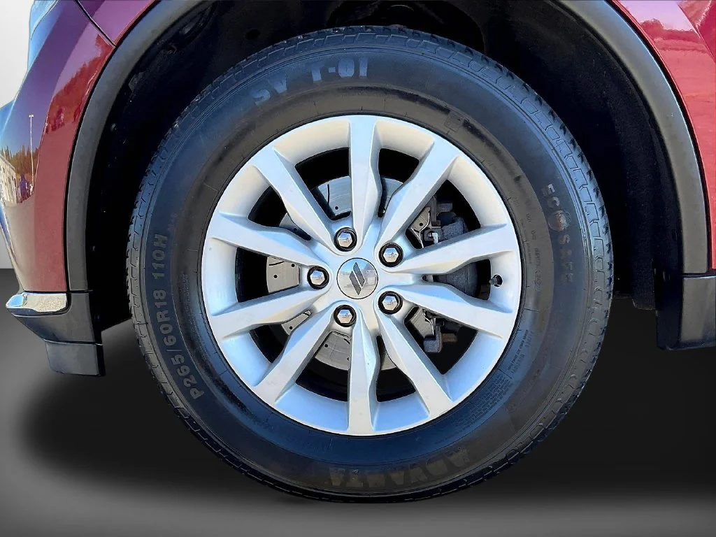 Used 2019 Redline 2 Coat Pearl Dodge SXT image 34