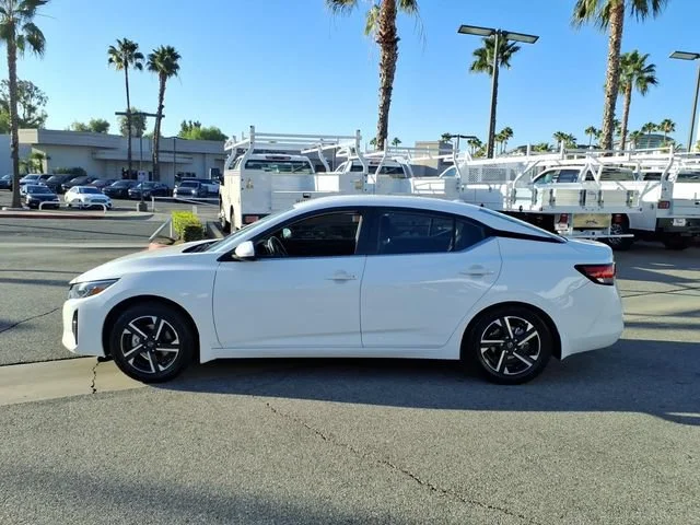 Used 2024 White Nissan SV Xtronic CVT image 7