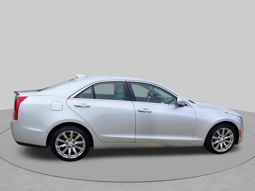 Used 2018 RADIANT SILVER METALLIC Cadillac Luxury AWD image 10