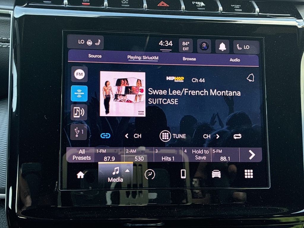 New 2025 White Jeep Laredo X image 23