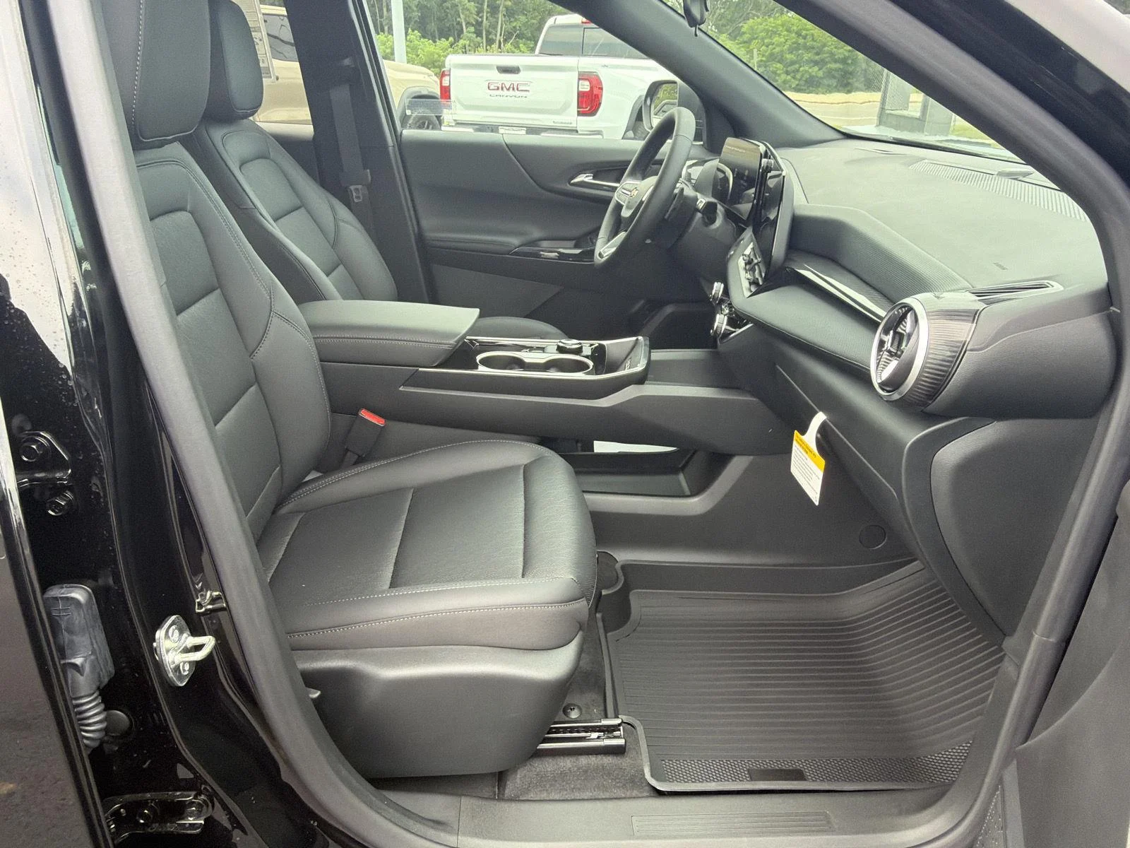 New 2027 Mosaic Black Metallic Chevrolet LT image 14