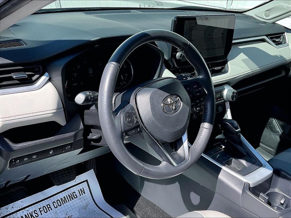 Used 2025 Blueprint Toyota XLE Premium image 8