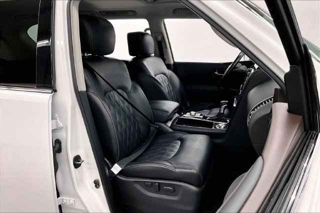 Used 2021 Aspen White Tricoat Nissan Platinum image 8