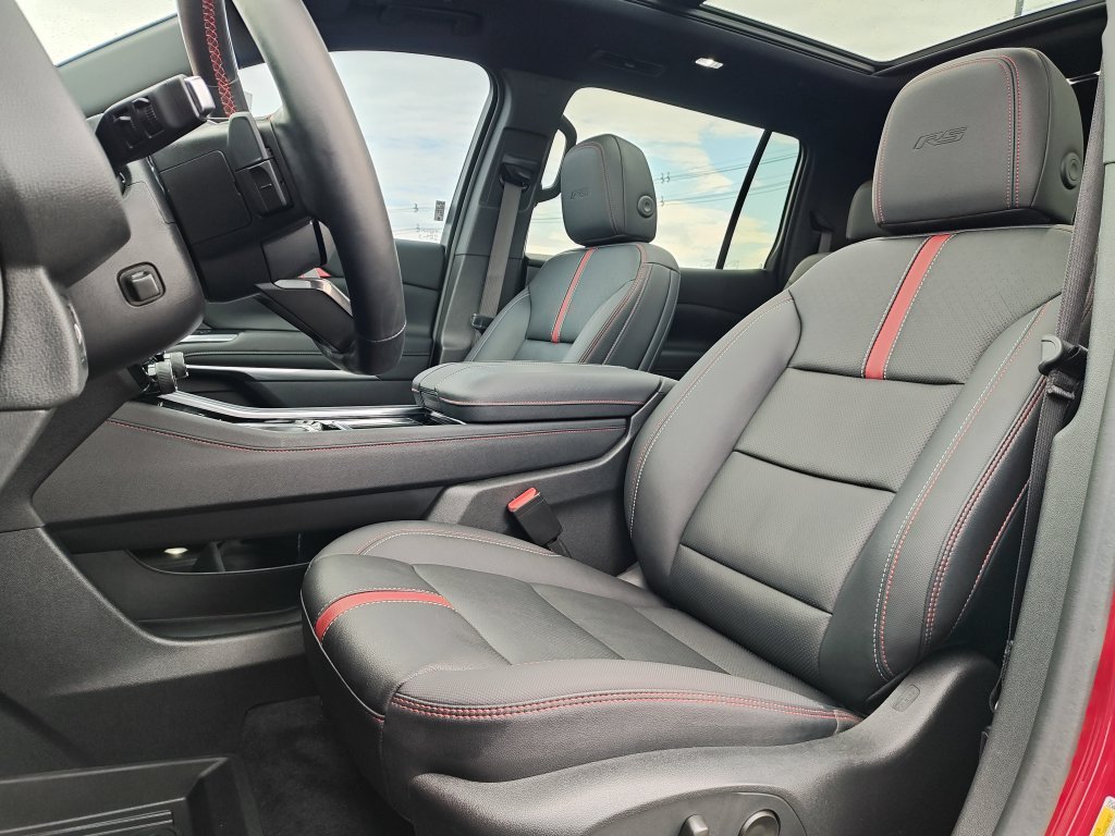 Used 2024 Red Chevrolet RS image 13