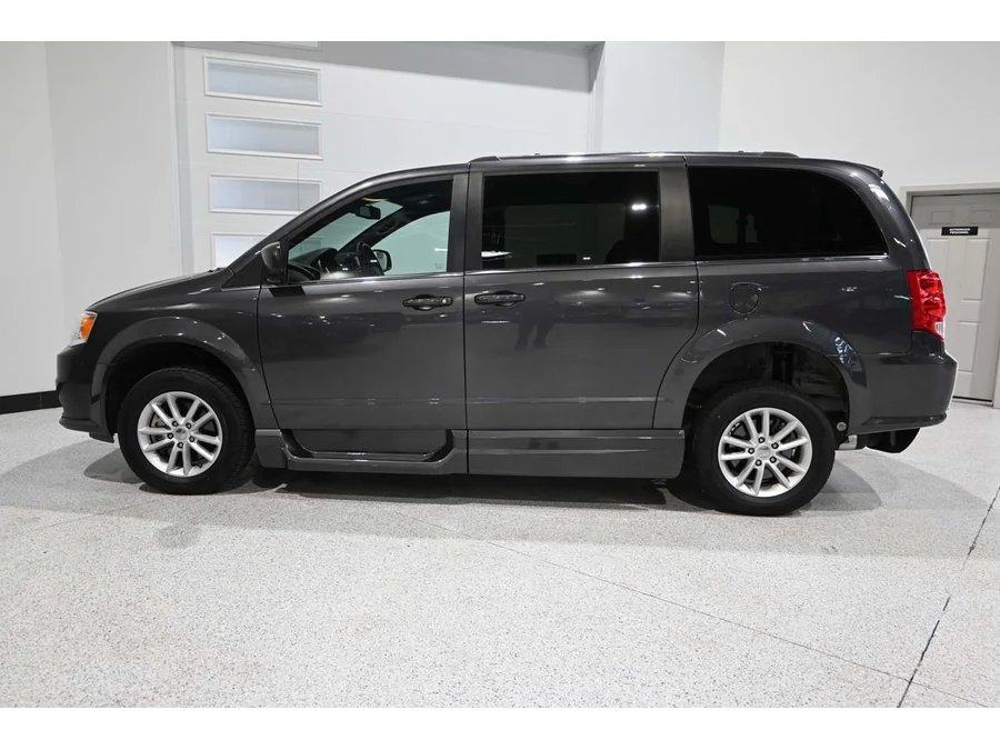 Used 2019 GRAY Dodge SXT Mobility Handicap Van image 9