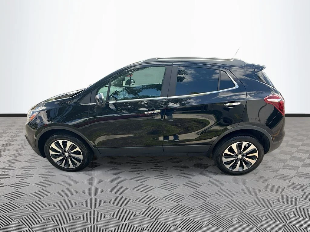 Used 2021 Black Buick Preferred image 5