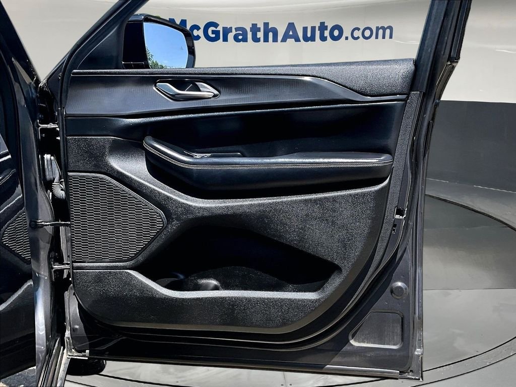 Used 2023 Gray Jeep Altitude X image 31